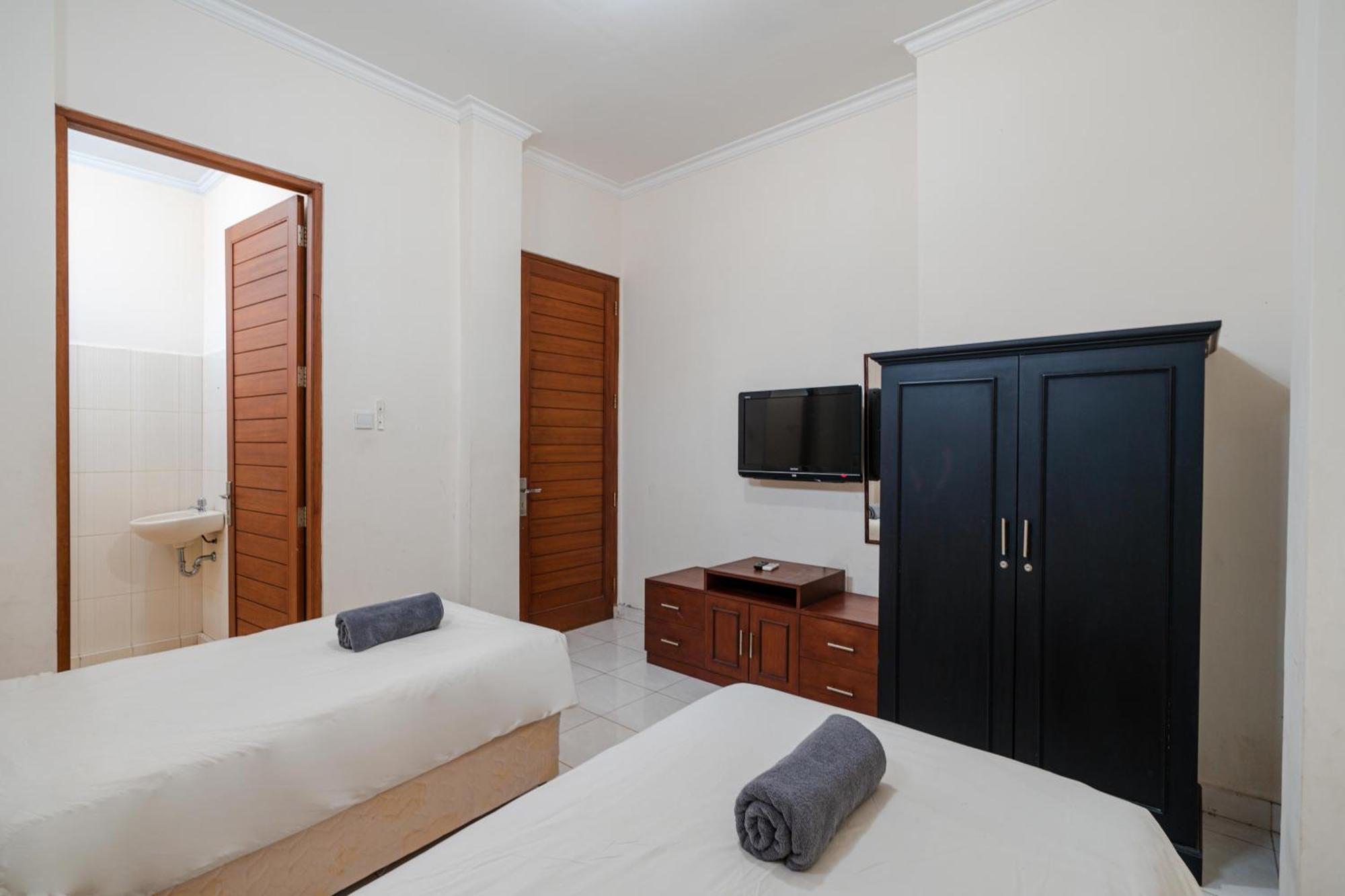 Wisma tamu Anyar Kuta (Bali)